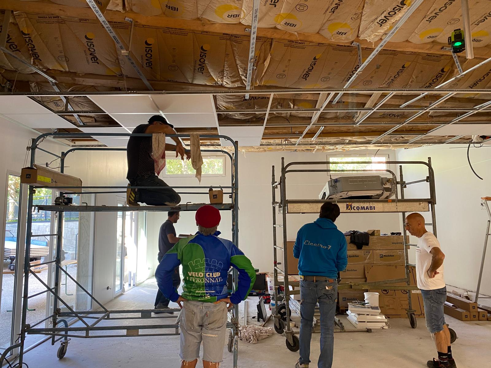 WhatsApp Image 2025-09-27 à 20.15.13_21217621